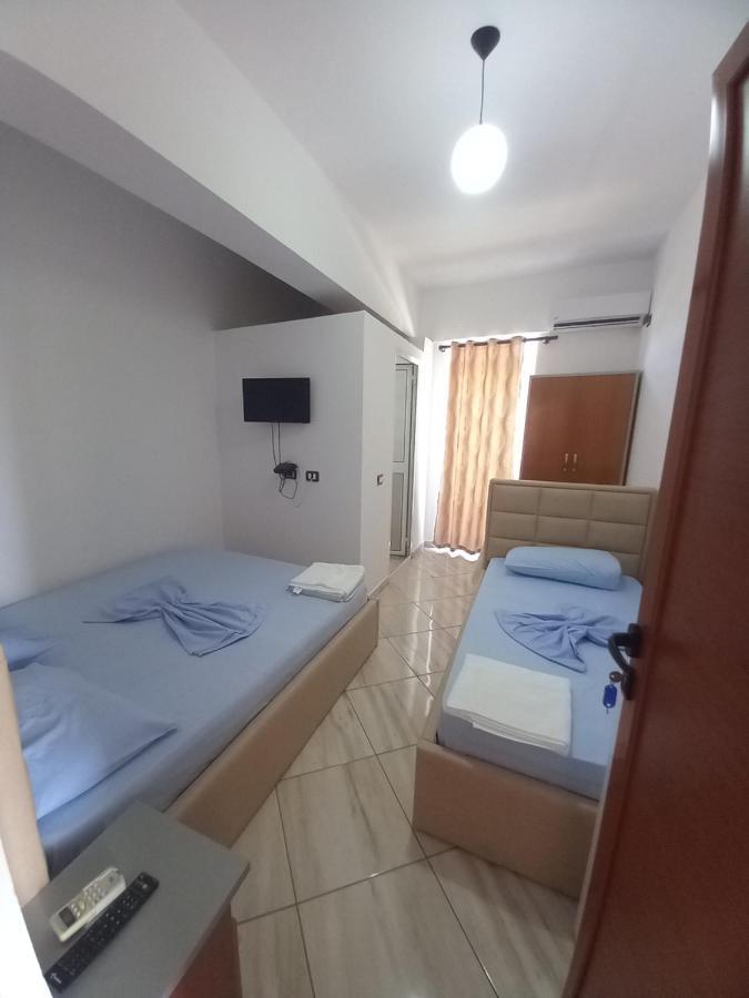 Bar Restorant Hotel Altini Wlora Zewnętrze zdjęcie